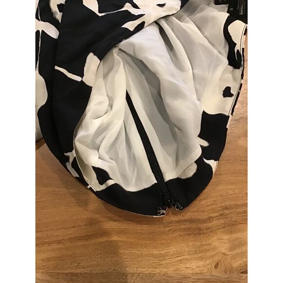 J. Peterman Company Pants Womens Size 8 Wide Leg 100% Silk Black White Floral - Picture 6 of 6